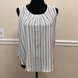 Sleeveless Top. size Medium with black stripes